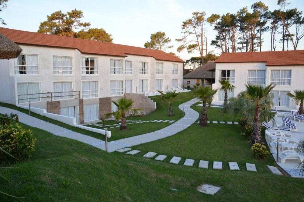 Chihuahua Punta Del Este Arenas Hotel מראה חיצוני תמונה