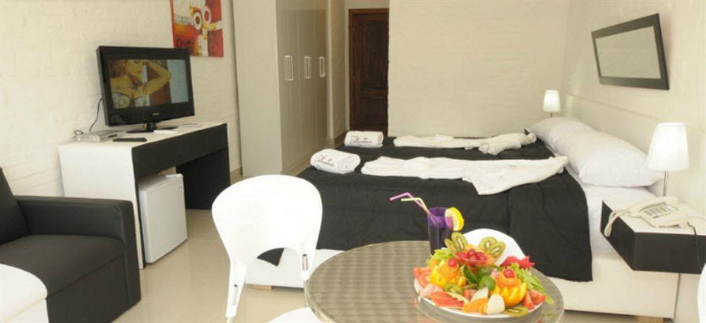 Chihuahua Punta Del Este Arenas Hotel מראה חיצוני תמונה