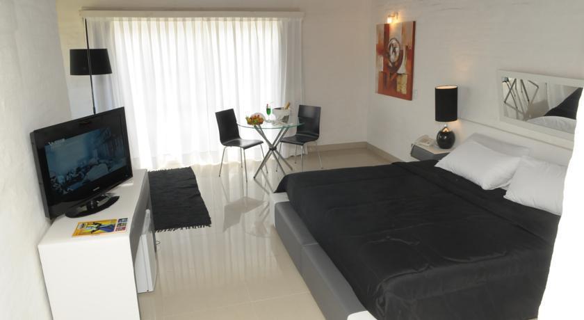 Chihuahua Punta Del Este Arenas Hotel חדר תמונה