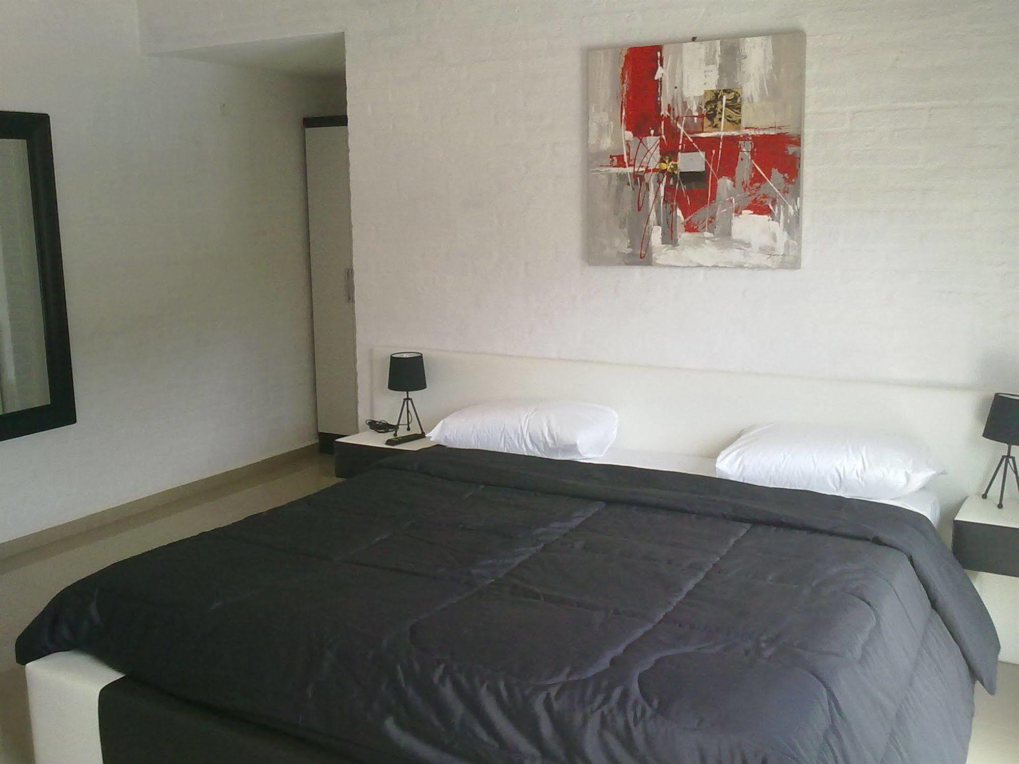 Chihuahua Punta Del Este Arenas Hotel מראה חיצוני תמונה