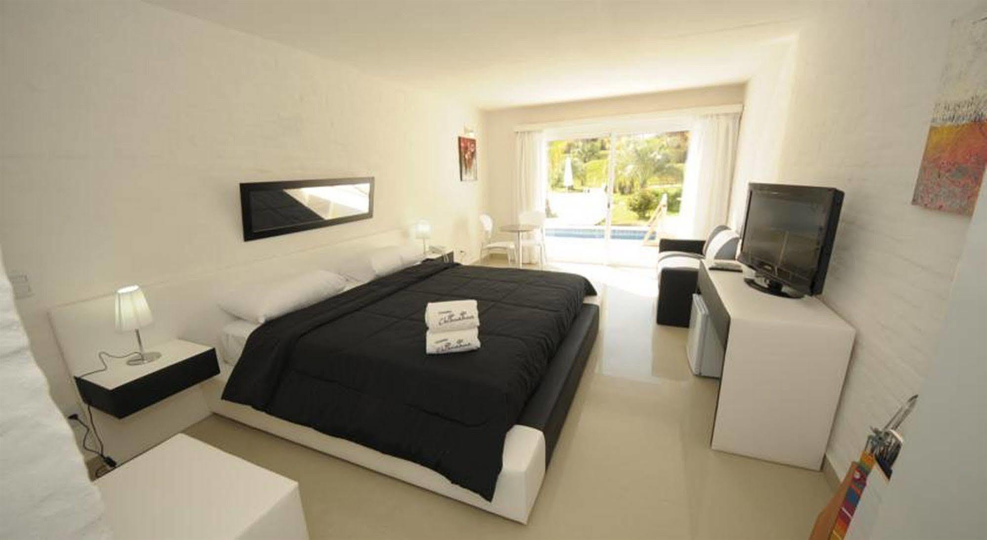 Chihuahua Punta Del Este Arenas Hotel מראה חיצוני תמונה