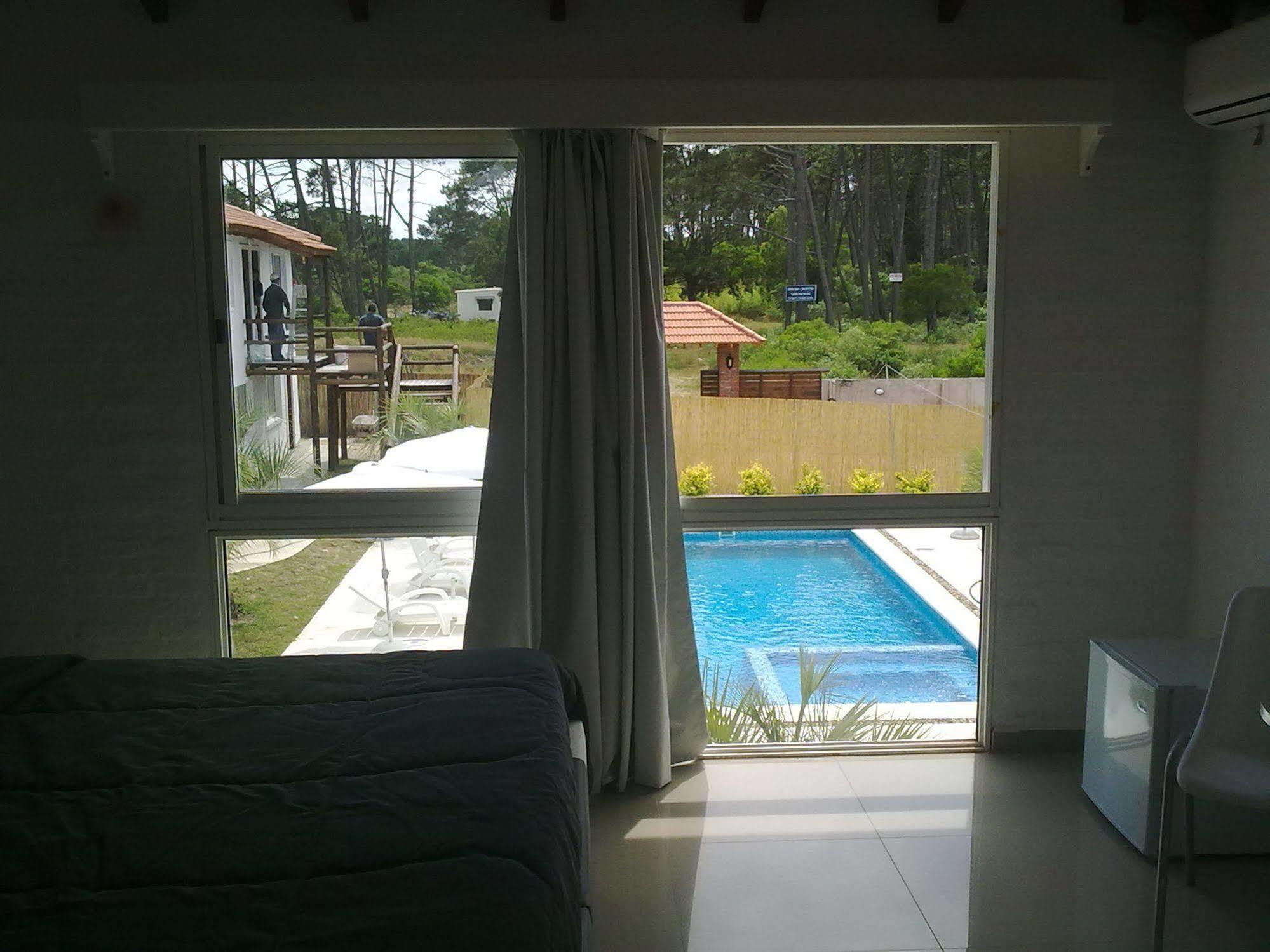Chihuahua Punta Del Este Arenas Hotel מראה חיצוני תמונה